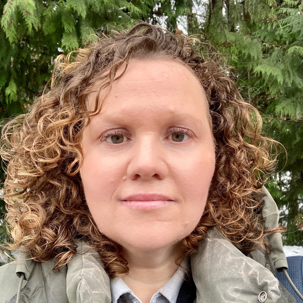 Meet your Posher, Jennie